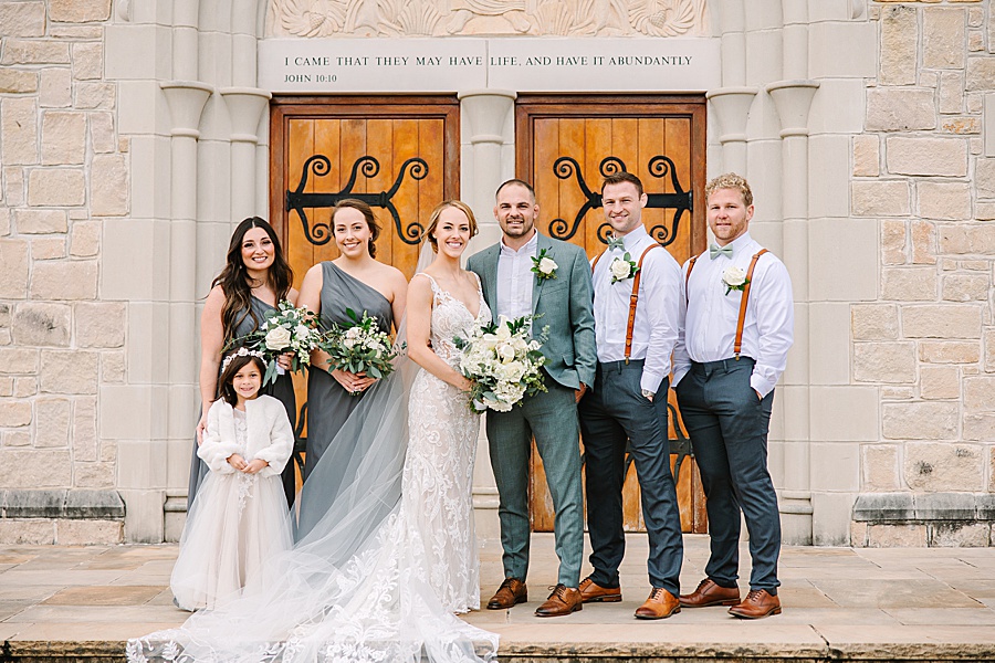 Bridal Party at St. John Neumann Catholic wedding in Knoxville TN by Mandy Hart Photo, Knoxville TN Wedding Photographer