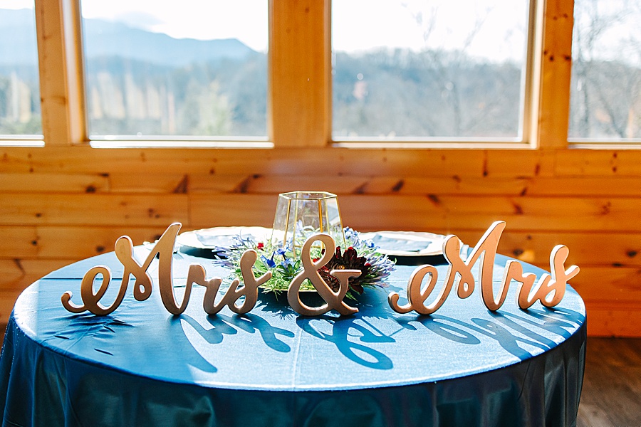 Mr and Mrs table with navy table cloth at Venue at Greenbrier Estate by Mandy Hart Photo Knoxville Wedding photographer