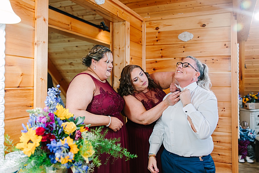 bridal party getting ready before LGBTQ wedding at Venue at Greenbrier Estate by Mandy Hart Photo Knoxville Wedding photographer