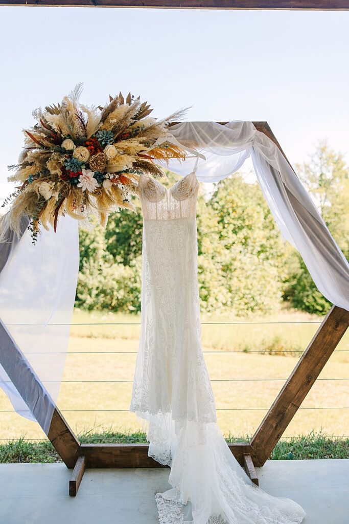 fall wedding at candies creek farm