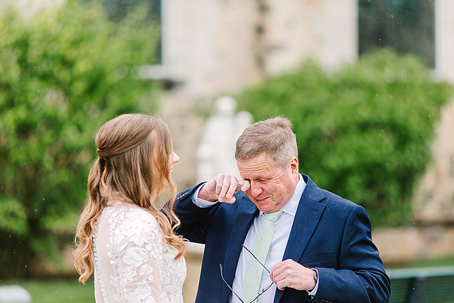 dad crying as he sees daughter before wedding